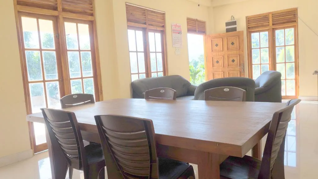 Peradeniya Guest House Kandy